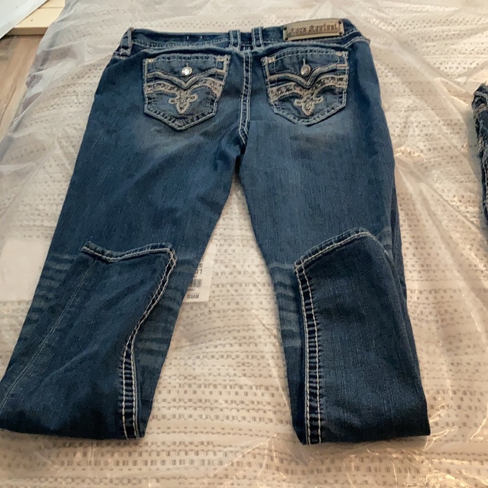 Jeans - Picture 3 of 4